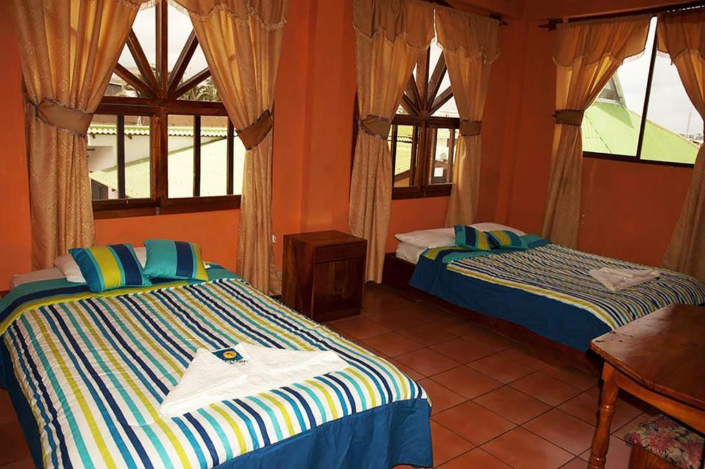 Hostal Castro Galapagos Puerto Ayora  Chambre photo